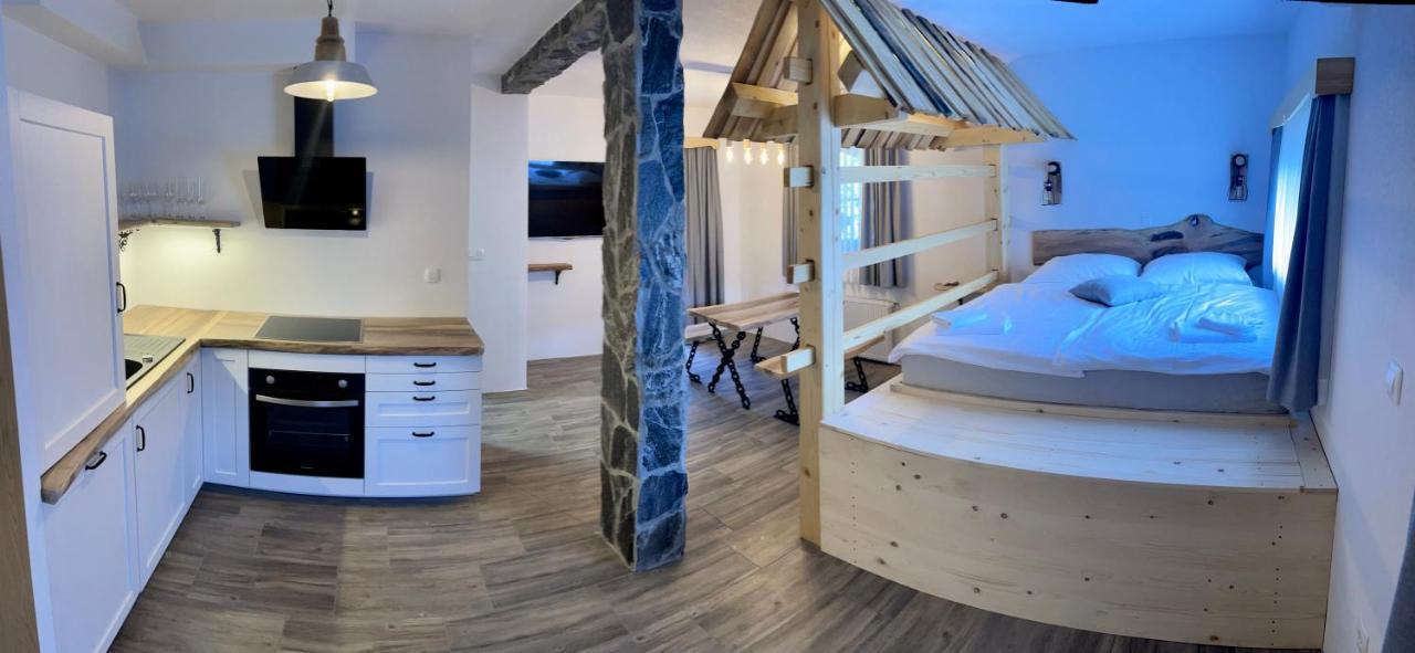 Mama Mia Apartments Radovljica Esterno foto
