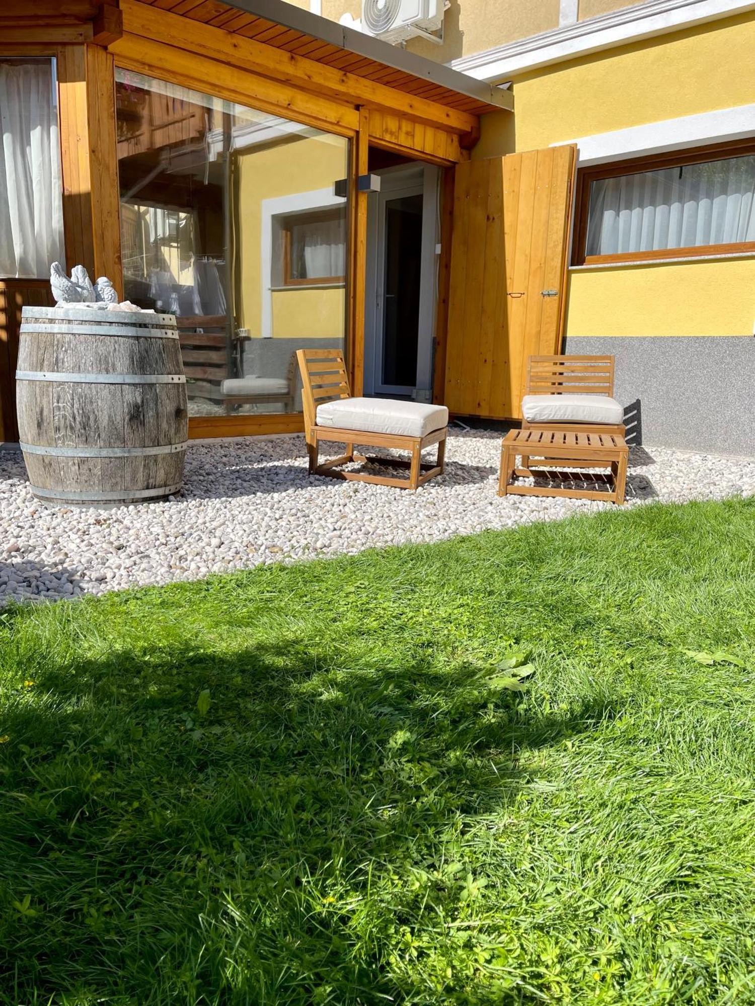 Mama Mia Apartments Radovljica Esterno foto